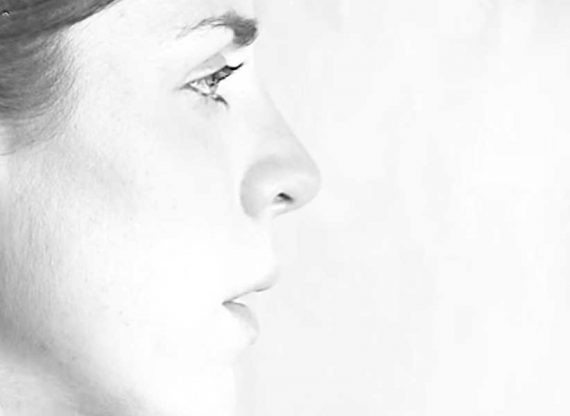 Lonny - Dans la maison des filles