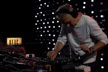 Yann Tiersen - Full Performance (Live on KEXP)