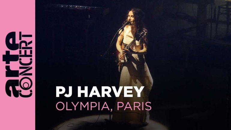 Arte diffuse dès ce soir 20h le concert de PJ Harvey à l'Olympia du 13 octobre 2023.