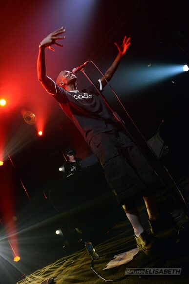 Internet Girl Art Rock 2025