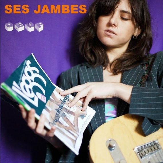 Oeuf (Ingrid Samitier) - Ses jambes