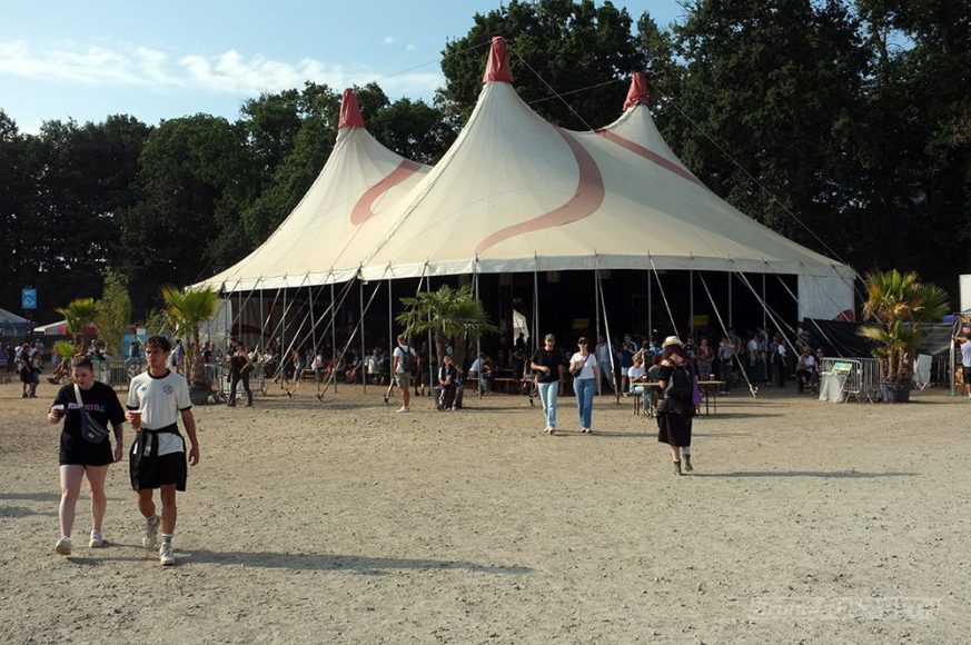 Ambiance - Route du Rock 2026